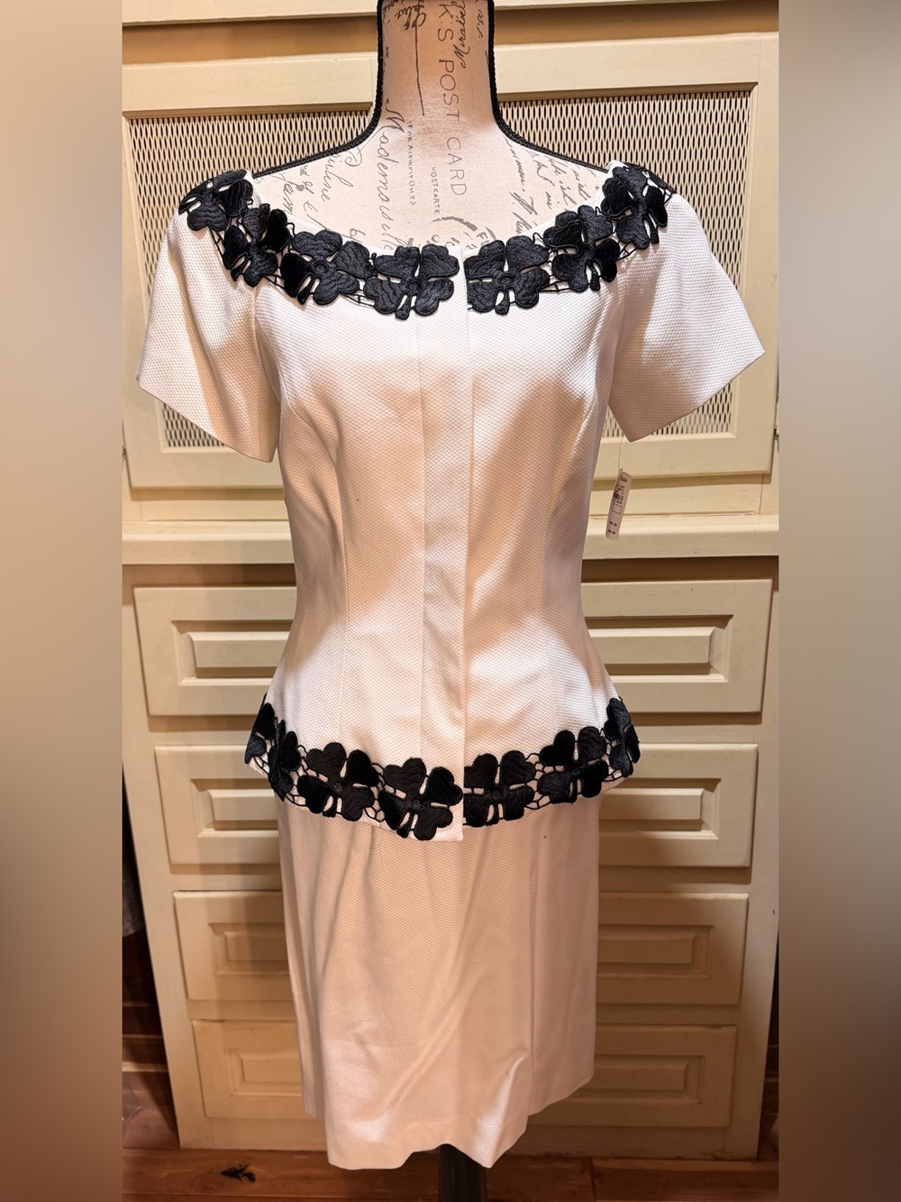 NWT VTG Arnold Scaasi Neiman Marcus White Pique Black Lace Skirt Set 6